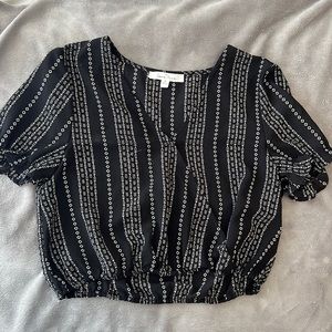 Cute Shirt That’s Tight At Bottom